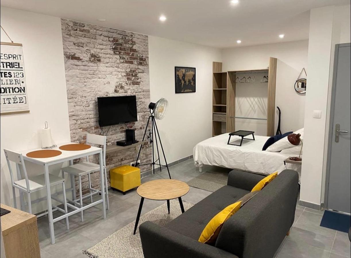 Studio 23M2 Moderne Hypercentre - Arenes A 2 Min Nîmes Buitenkant foto
